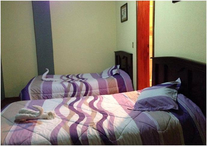 Hostal Jora Continental Cotacachi Quarto foto