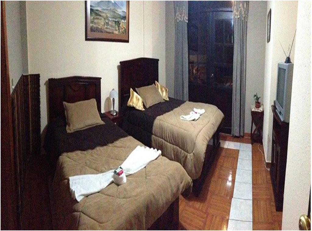 Hostal Jora Continental Cotacachi Quarto foto